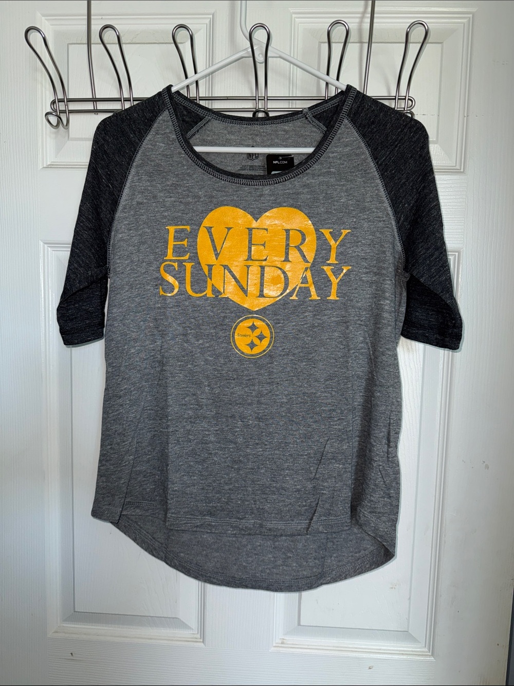 NWT- NFL Steelers Girls Size 16/XL Grey Raglan Tee with Yellow Heart Graphic